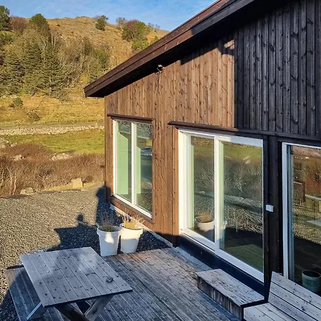 Lovely In With House Sea View